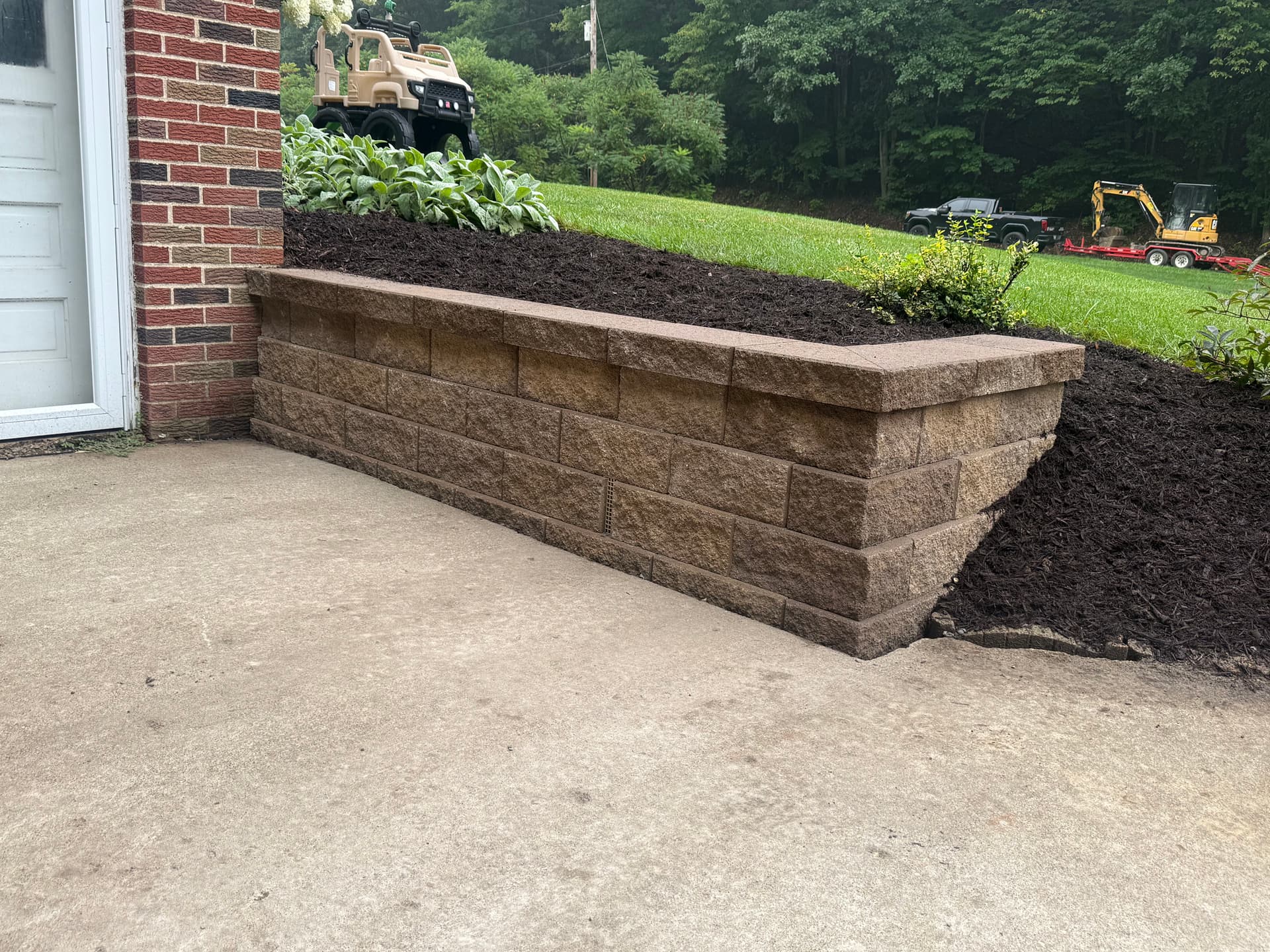 Gallery photos for Failing Retaining Wall Replaced with Desert Versa-Lok: Image #2