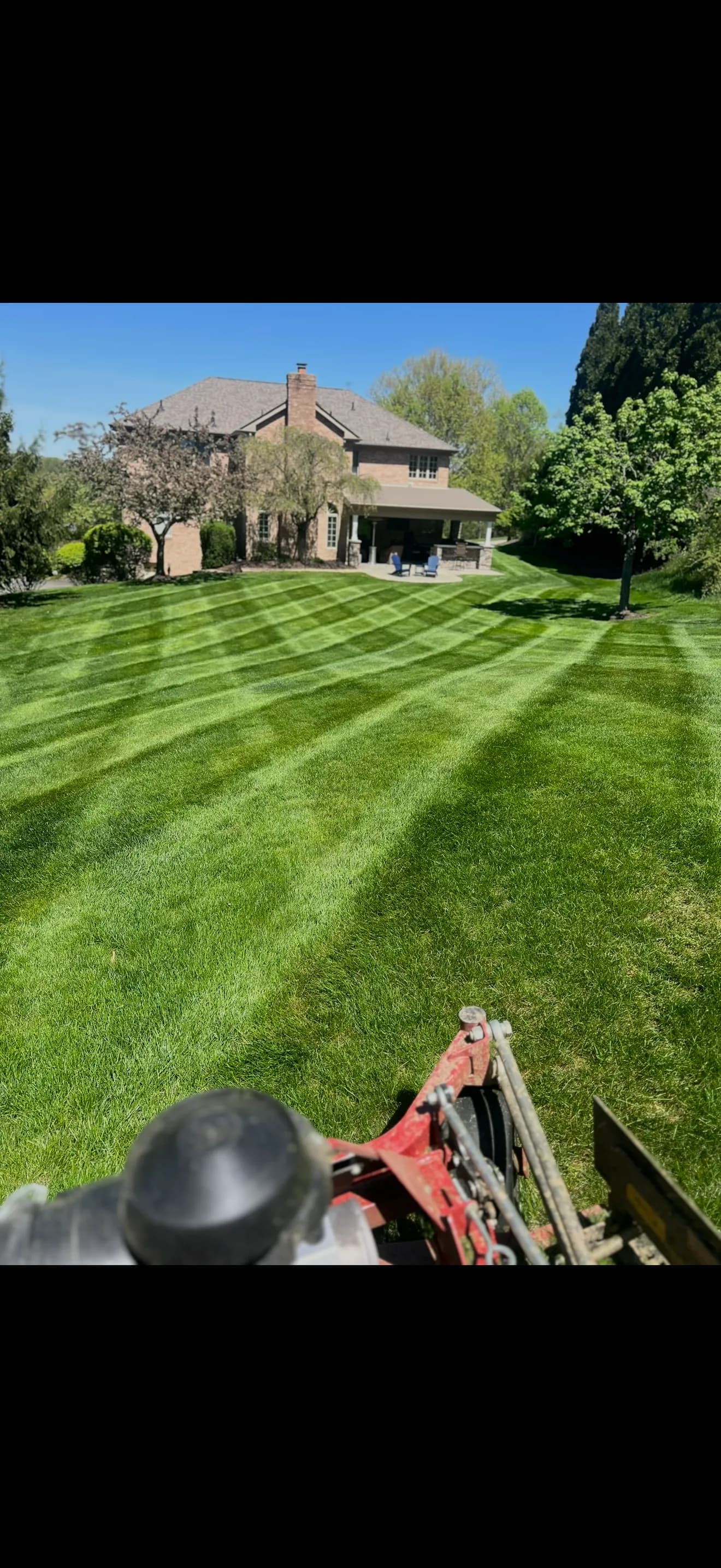 Gallery photos for We're Taking On New Lawn Care Customers: Image #1